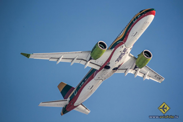 Airbus A220-300